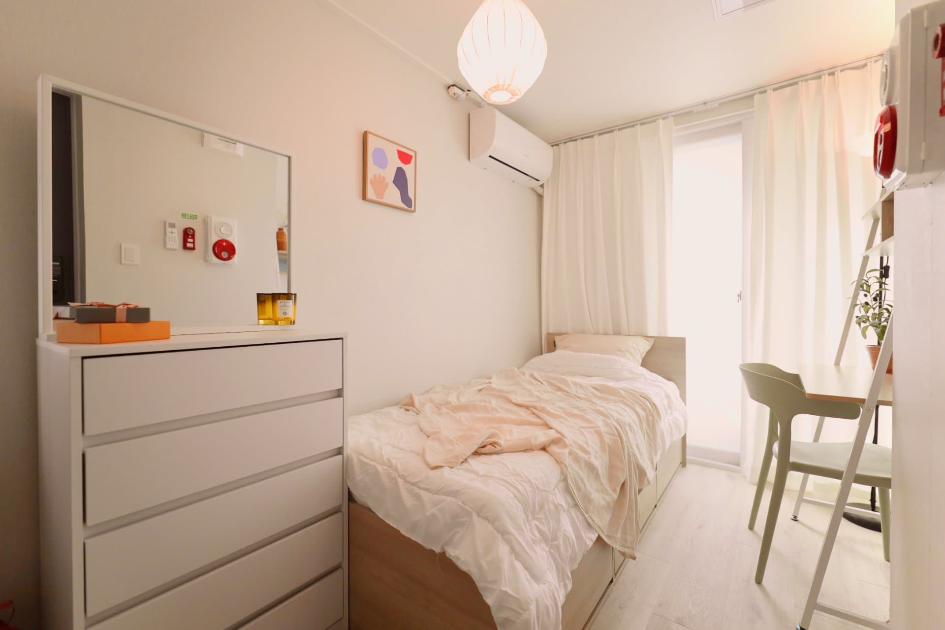 307 Shared House Furnished Room (only female)
