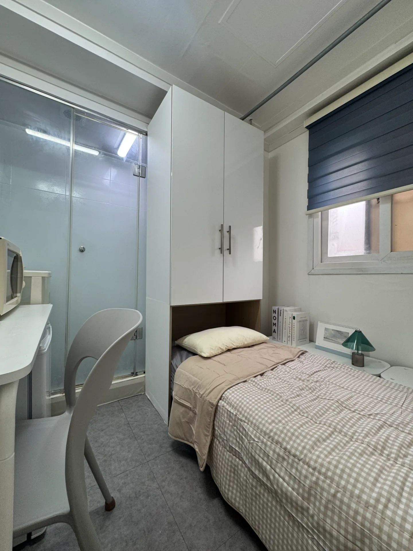 Gonggan Stay Near Myeongil station