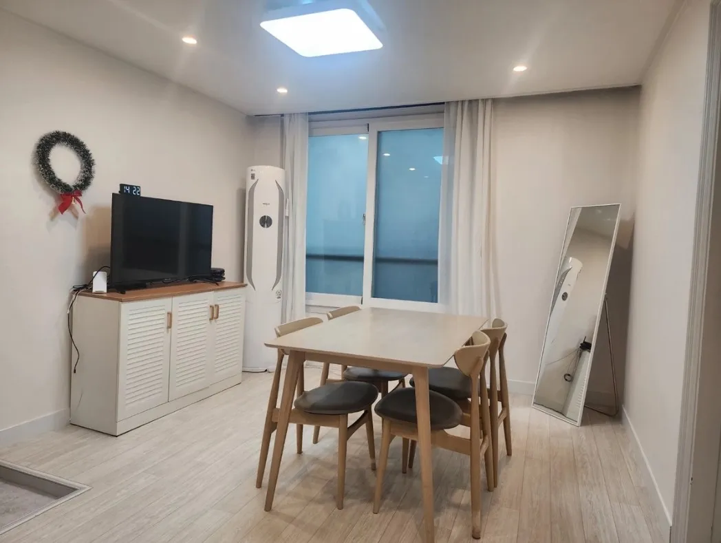 BrightStudio3Room